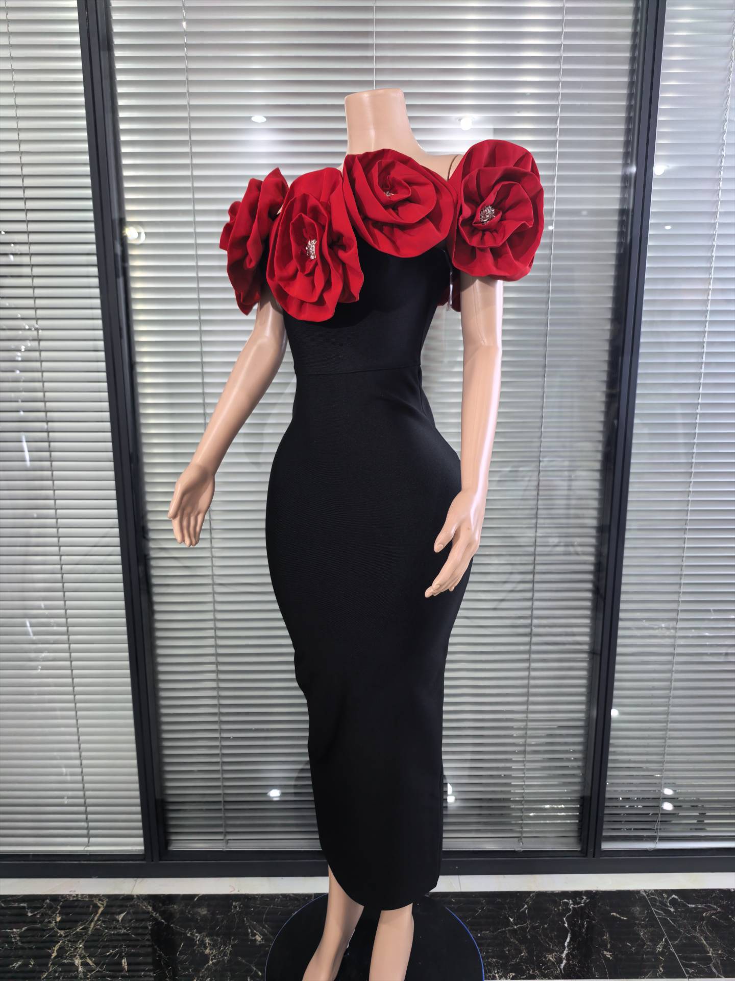 Red White Women Sexy Strapless - Women'S Red Formal Wear 评论和价格